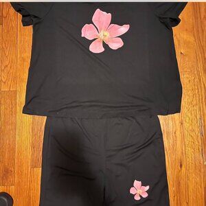 WOMENS SHORT SET SIZE 2X